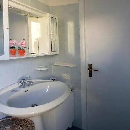 Welcomely - Casa Risa183 Apartment