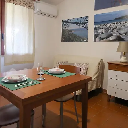 Welcomely - Casa Risa183 Apartment