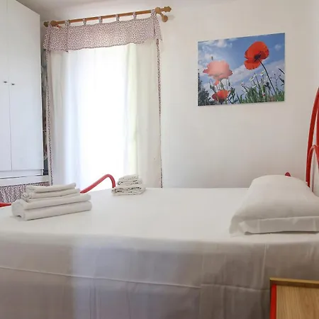 Lägenhet Welcomely - Casa Risa183 *